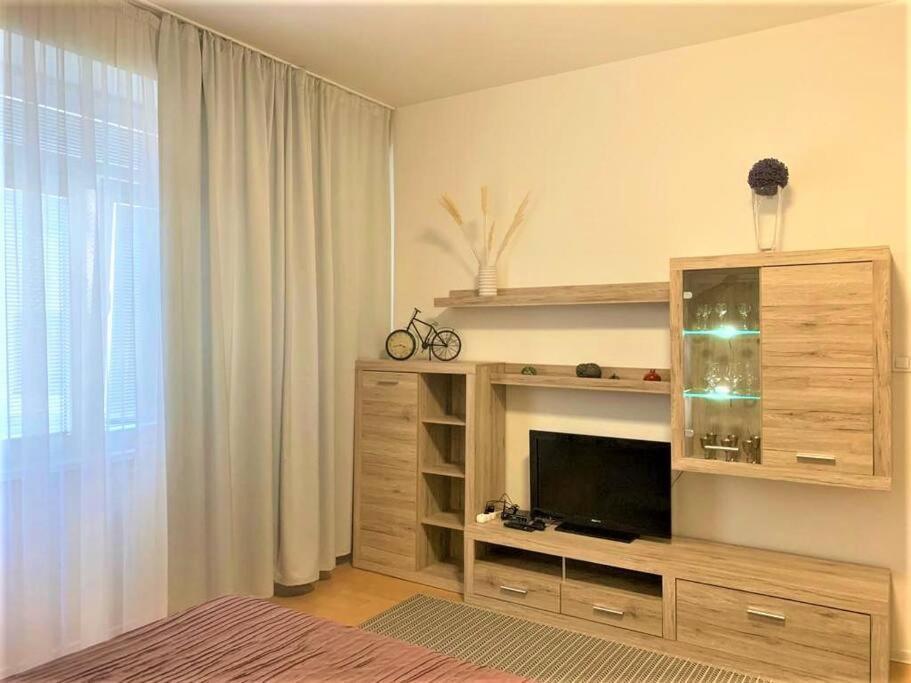 Apartment By The Museum ปราก ภายนอก รูปภาพ